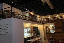 106 Grove Street photo 4