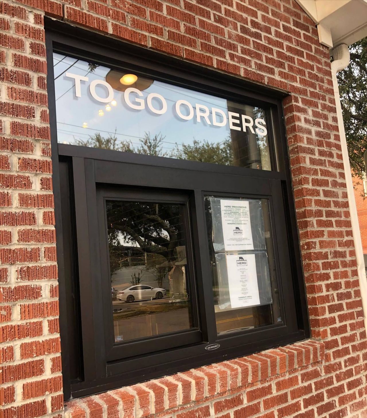 106 Grove Street Photo 5