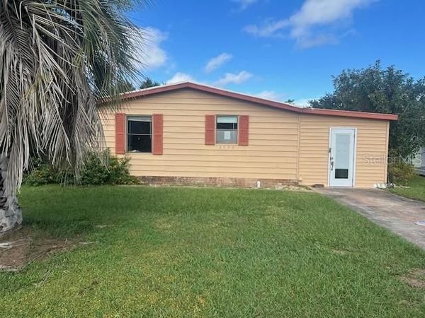 1722 MYRTLE BEACH DRIVE, THE VILLAGES, FL 32159