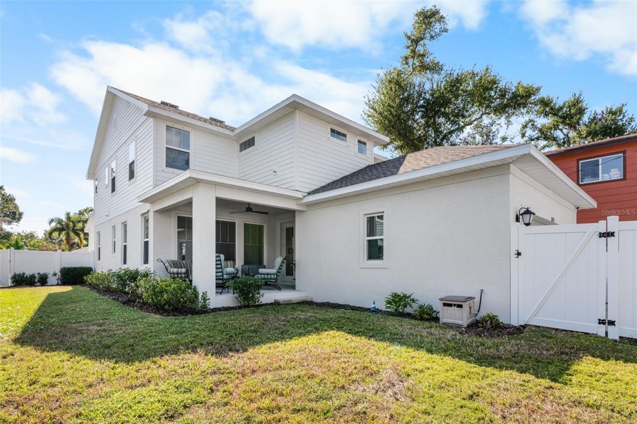 5111 5th Avenue S, Saint Petersburg, FL 33707 Photo
