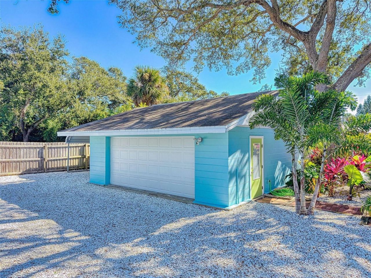 801 E 12th Avenue, New Smyrna Beach, FL 32169 Photo