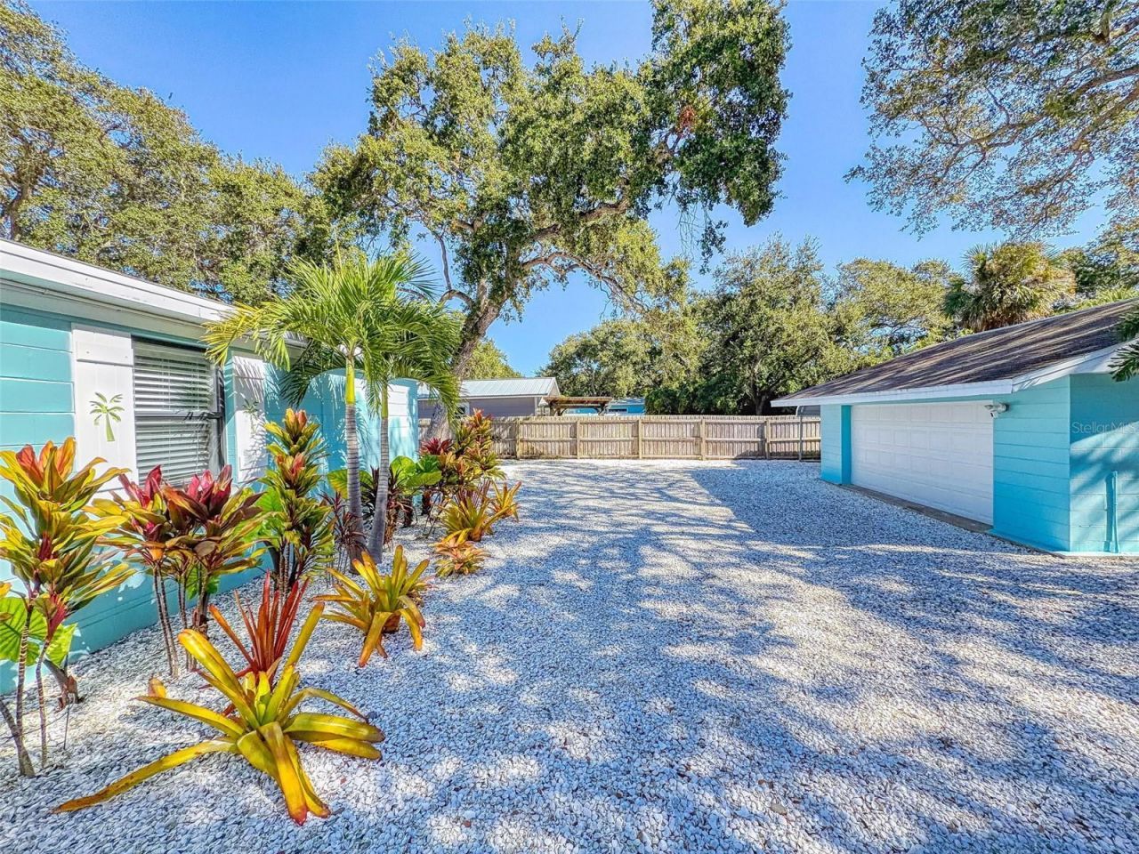 801 E 12th Avenue, New Smyrna Beach, FL 32169 Photo