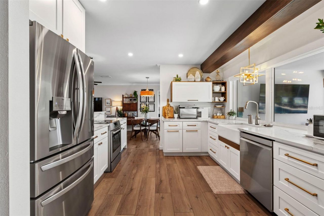 6742 Tequesta Drive, Seminole, FL 33777 Photo