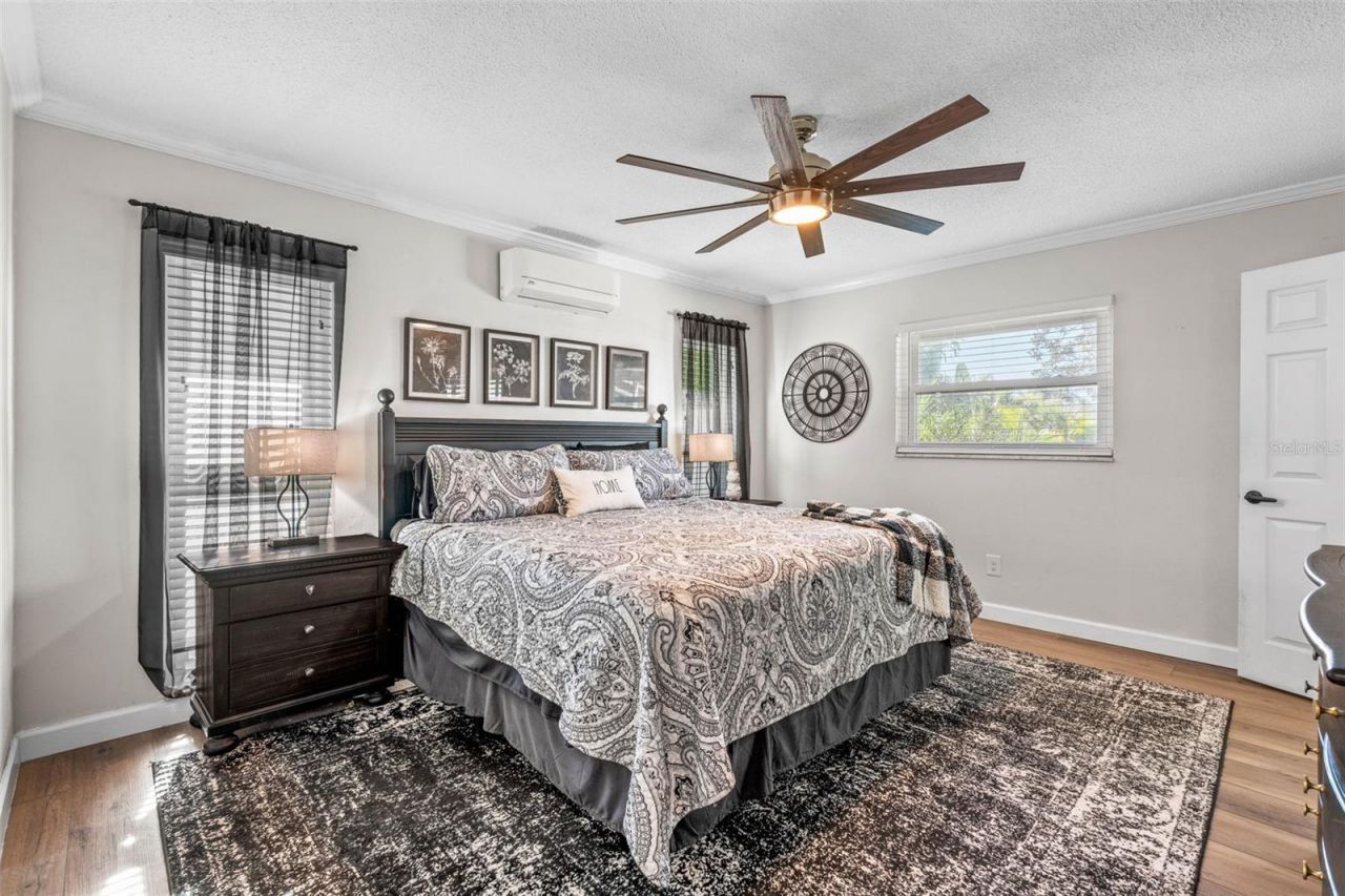 6742 Tequesta Drive, Seminole, FL 33777 Photo