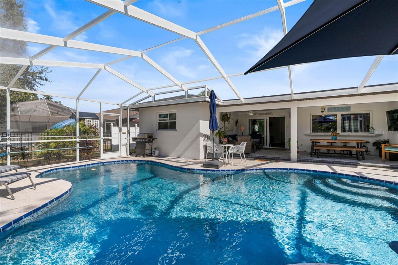 6742 Tequesta Drive, Seminole, FL 33777 Photo