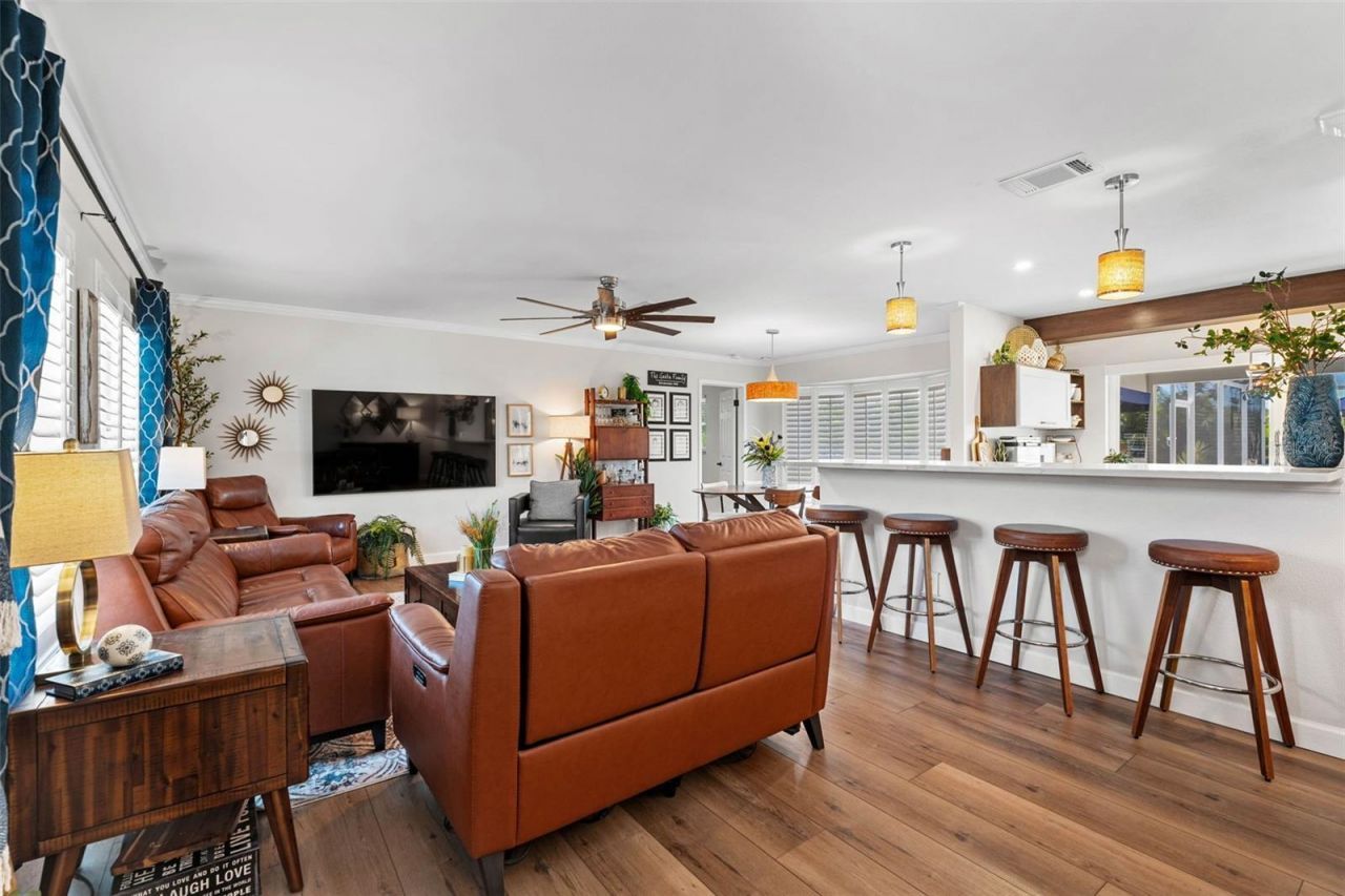 6742 Tequesta Drive, Seminole, FL 33777 Photo