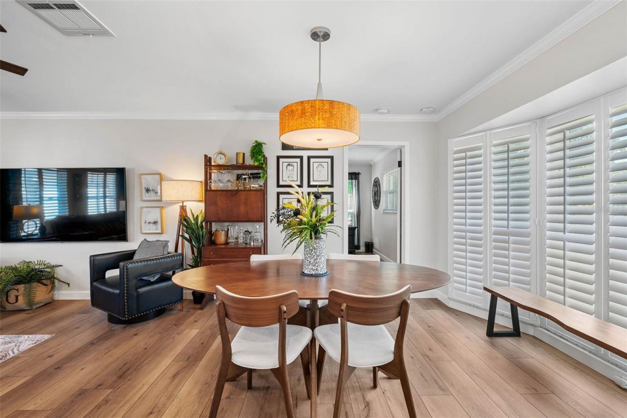 6742 Tequesta Drive, Seminole, FL 33777 Photo