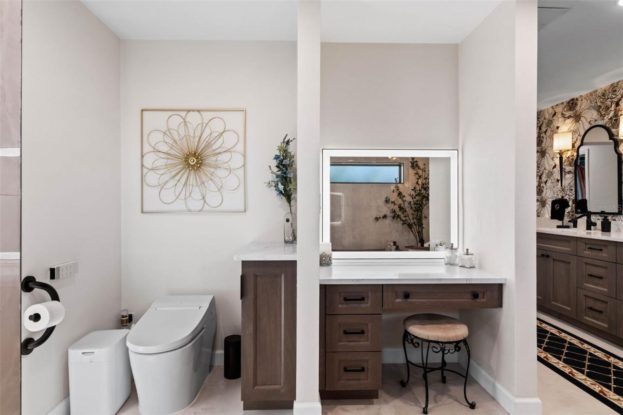 6742 Tequesta Drive, Seminole, FL 33777 Photo