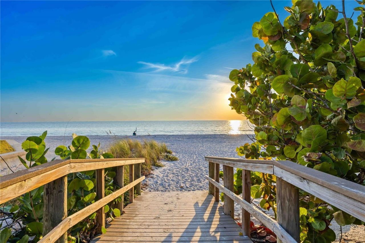 1050 Longboat Club Road, Unit 301, Longboat Key, FL 34228 Photo