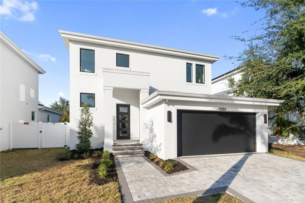 2355 Bahia Vista Street, Sarasota, FL 34239 Photo