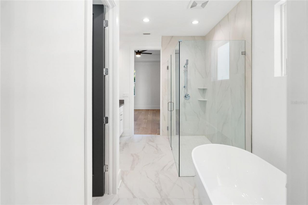 2355 Bahia Vista Street, Sarasota, FL 34239 Photo