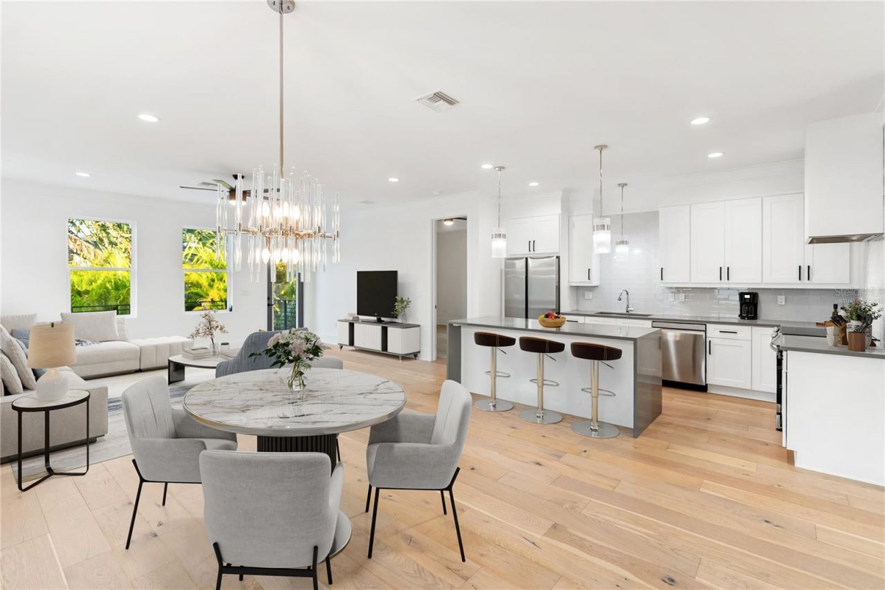 2355 Bahia Vista Street, Sarasota, FL 34239 Photo