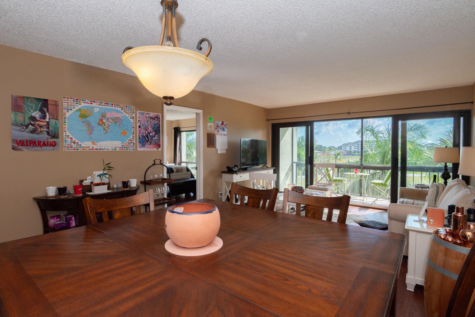 3050 Presidential Way, Unit 403, West Palm Beach, FL 33401 Photo