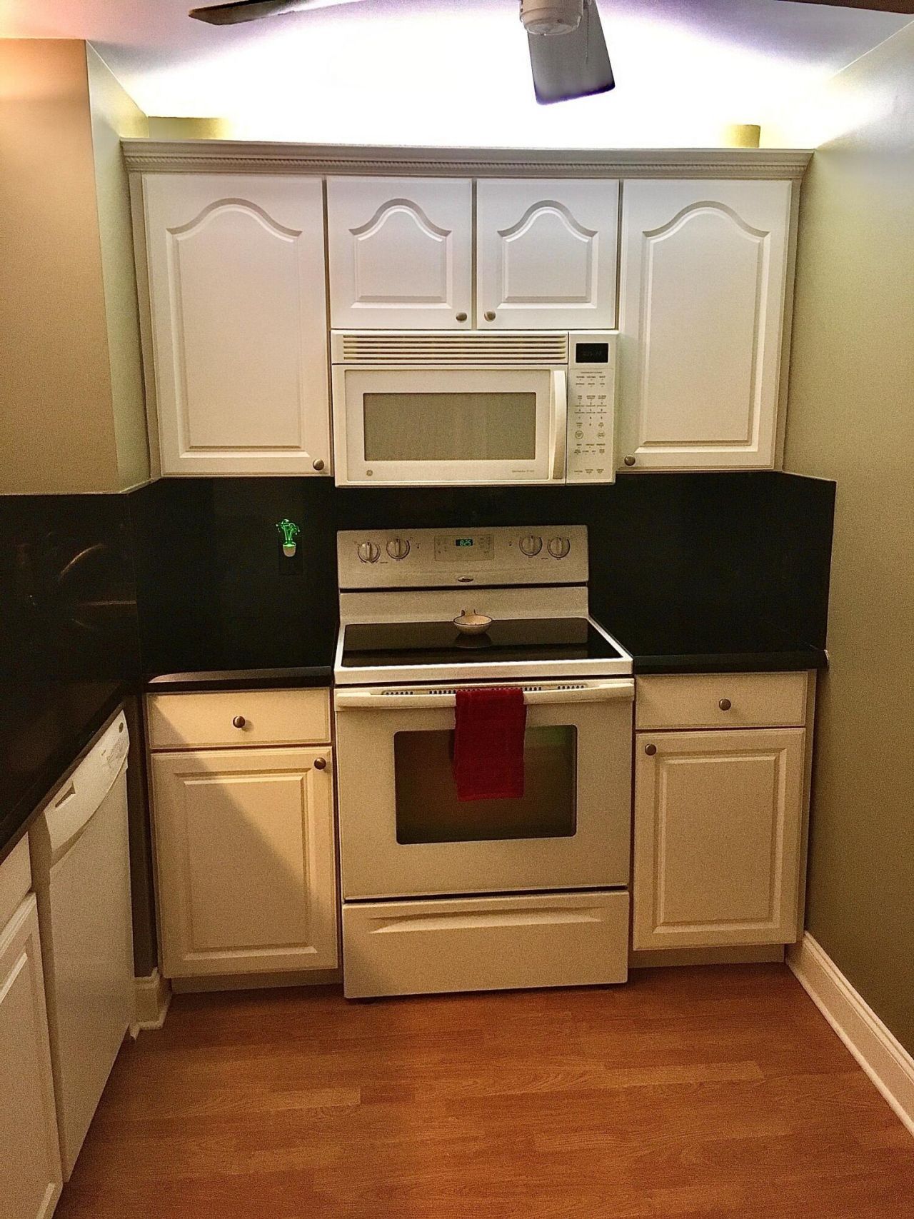 5600 N Flagler Drive, Unit 2802, West Palm Beach, FL 33407 Photo