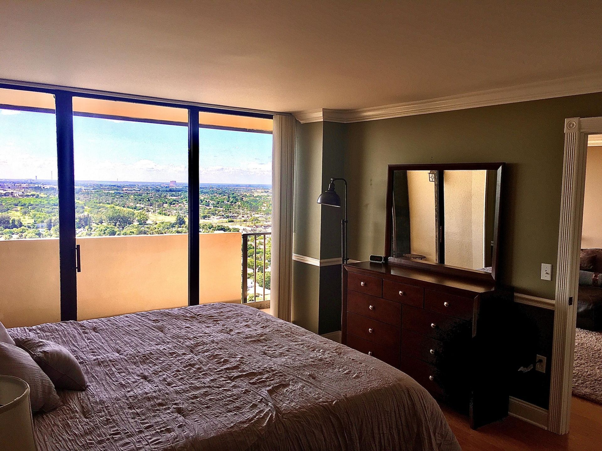 5600 N Flagler Drive, Unit 2802, West Palm Beach, FL 33407 Photo