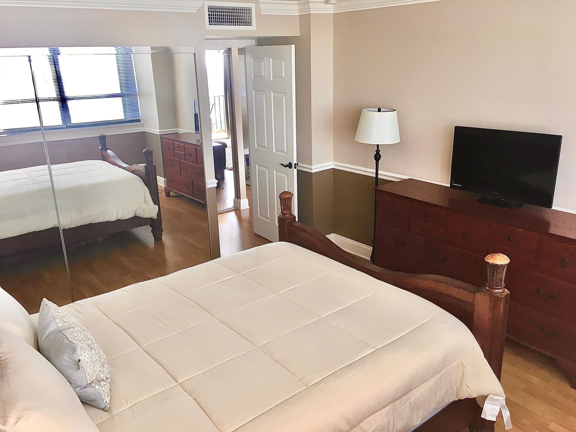 5600 N Flagler Drive, Unit 2802, West Palm Beach, FL 33407 Photo