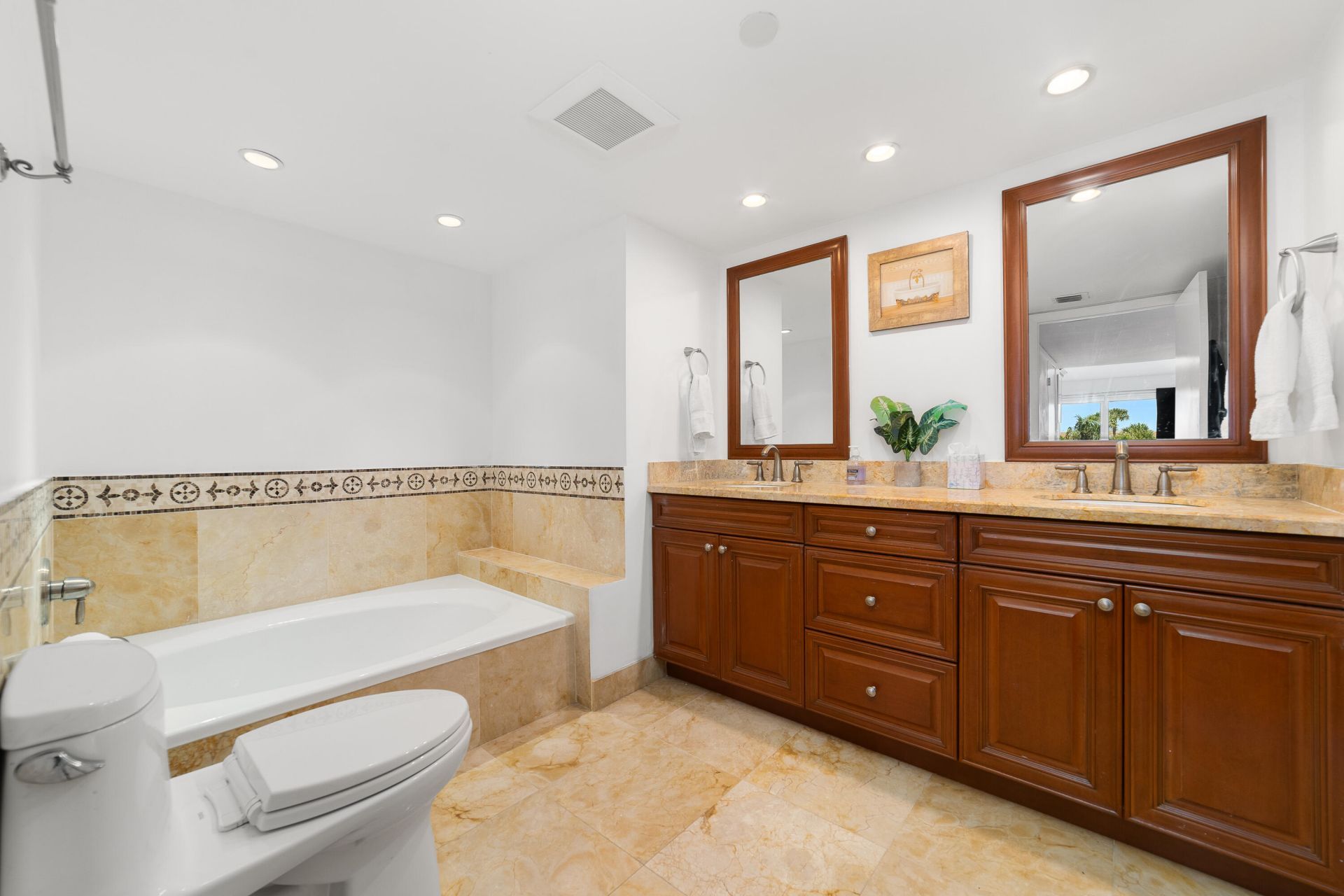 4301 N Ocean Boulevard, Unit 203, Boca Raton, FL 33431 Photo