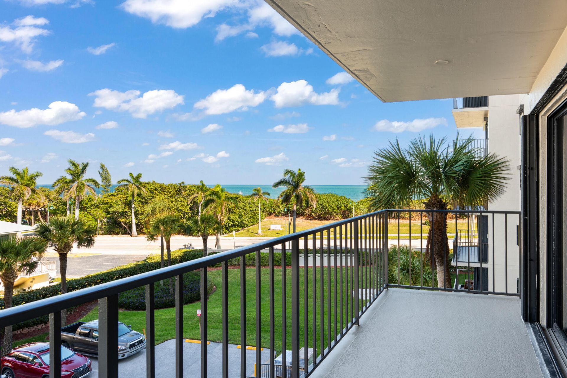 801 S Ocean Drive, Unit 404, Fort Pierce, FL 34949 Photo