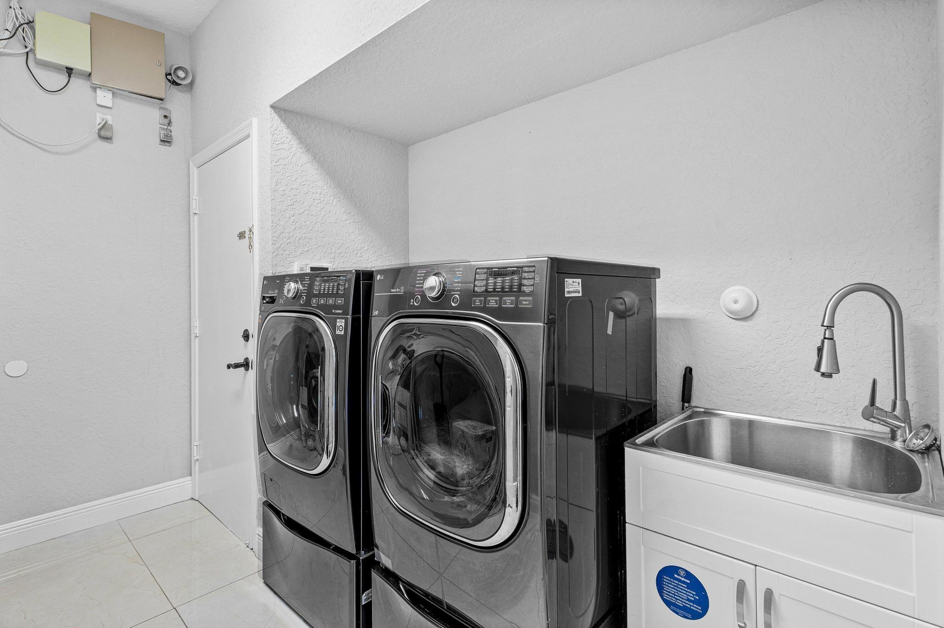 7056 NW 67th Terrace, Parkland, FL 33067 Photo