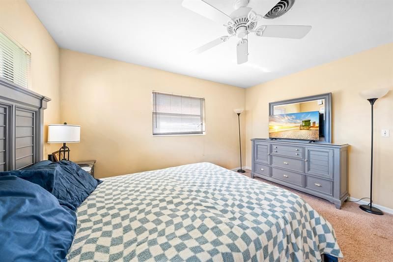 5340 NE 17th Ave, Fort Lauderdale, FL 33334 Photo