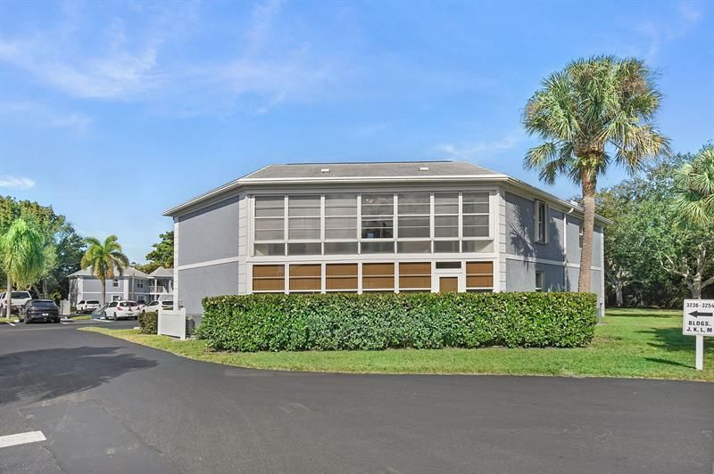 3254 SE Aster Ln, Unit J240, Stuart, FL 34994 Photo