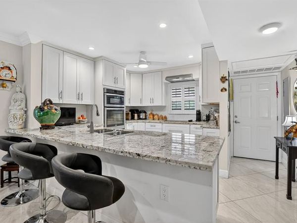 250 NE 20th St, Unit 2270, Boca Raton, FL 33431