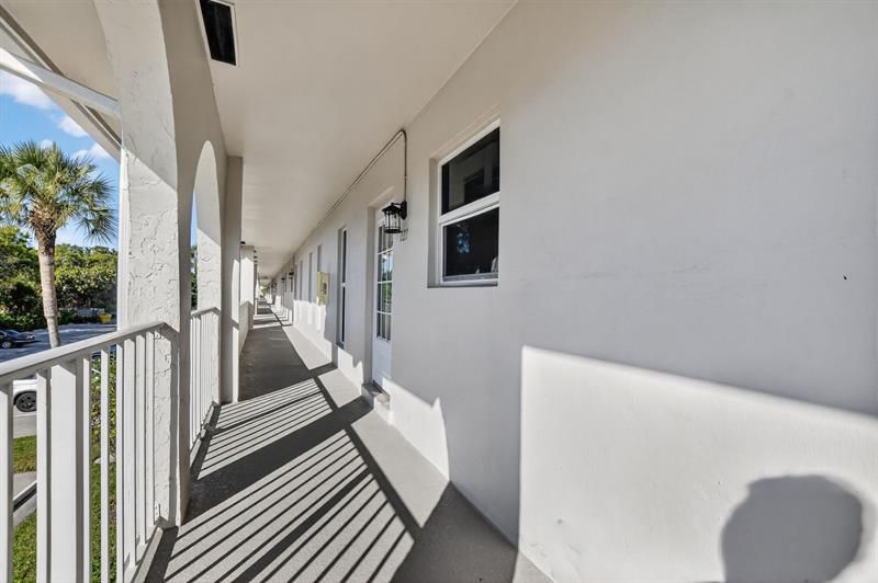250 NE 20th St, Unit 2270, Boca Raton, FL 33431 Photo