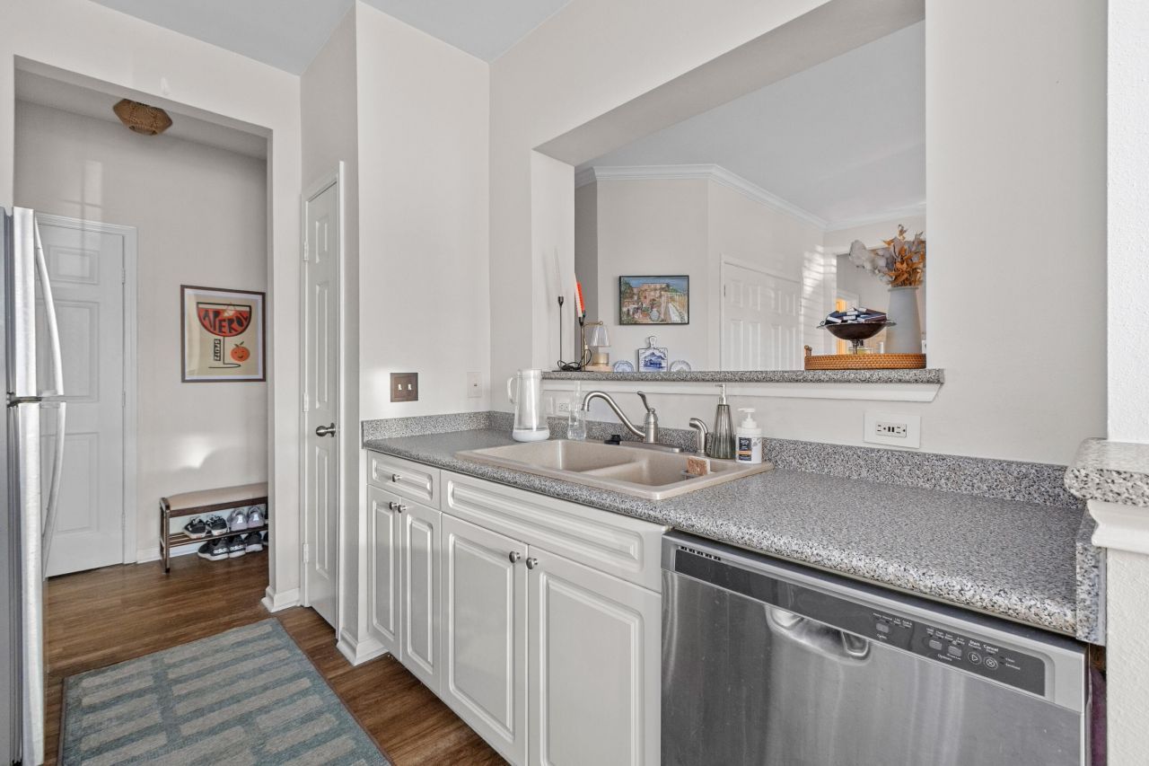 130 River Landing Drive Photo 11