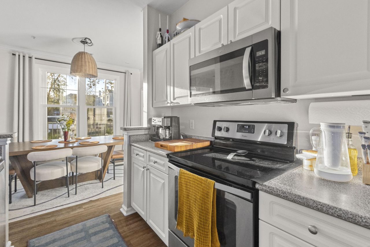 130 River Landing Drive Photo 13