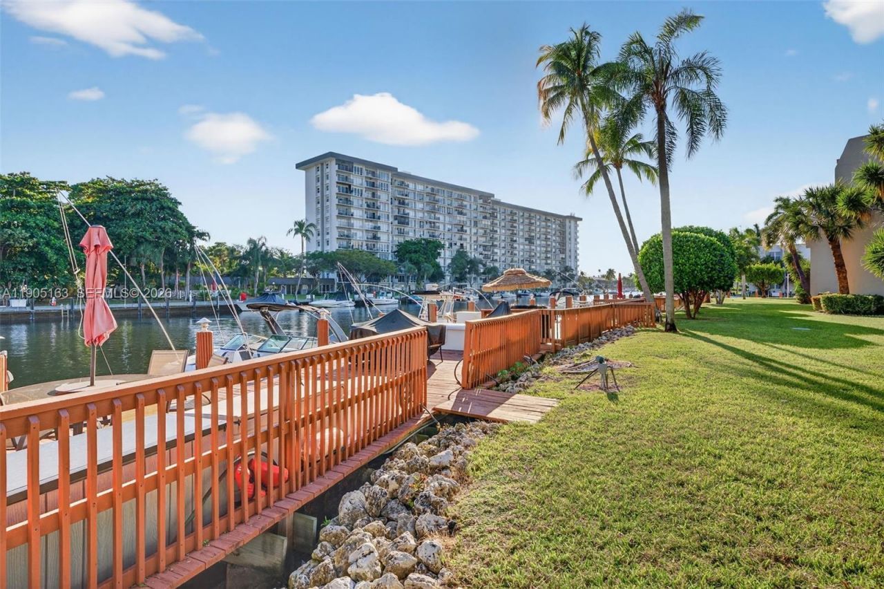 777 S Federal Hwy, Unit RP301, Pompano Beach, FL 33062 Photo