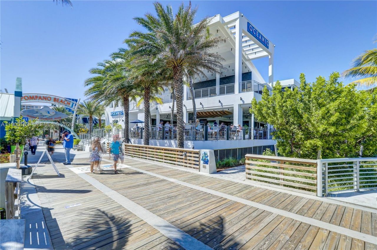 777 S Federal Hwy, Unit RP301, Pompano Beach, FL 33062 Photo