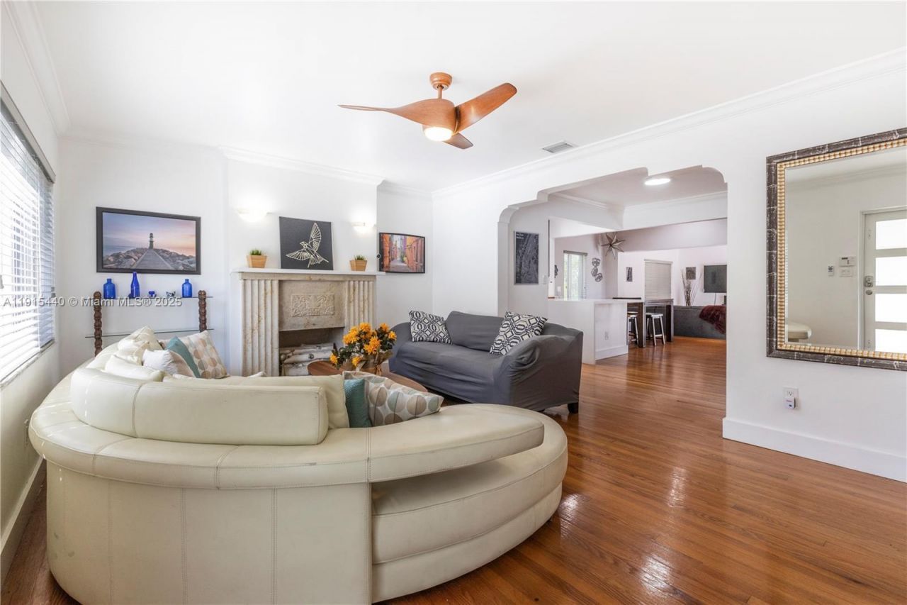 753 NE 81st St, Miami, FL 33138 Photo