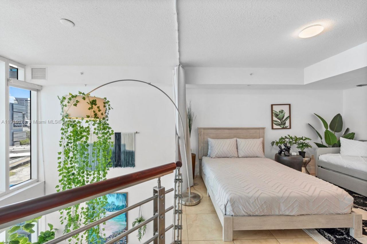 41 SE 5th St, Unit 510, Miami, FL 33131 Photo