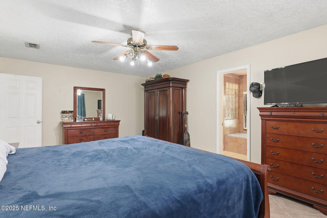 8499 Bandera Circle W, Jacksonville, FL 32244 Photo