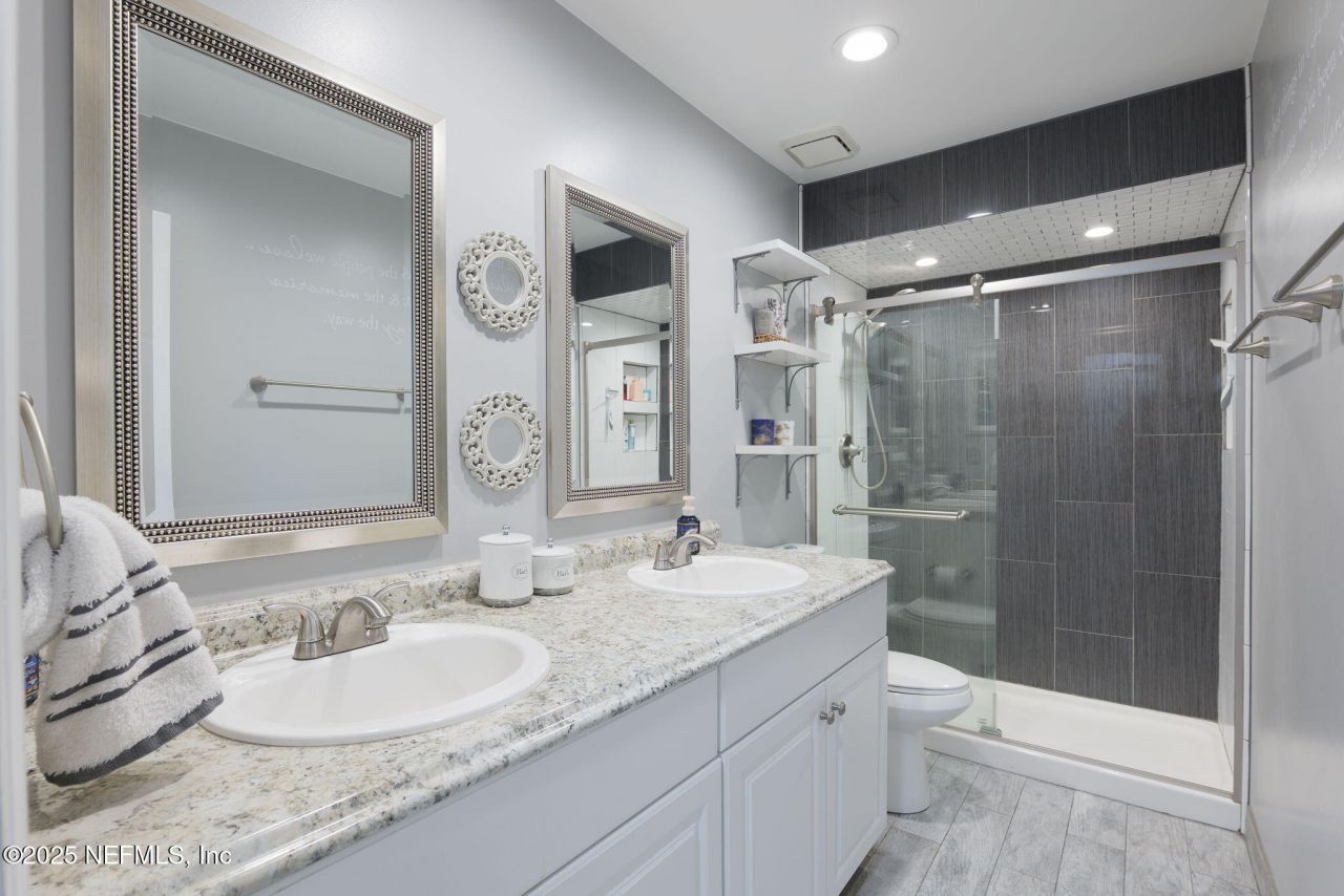 8499 Bandera Circle W, Jacksonville, FL 32244 Photo