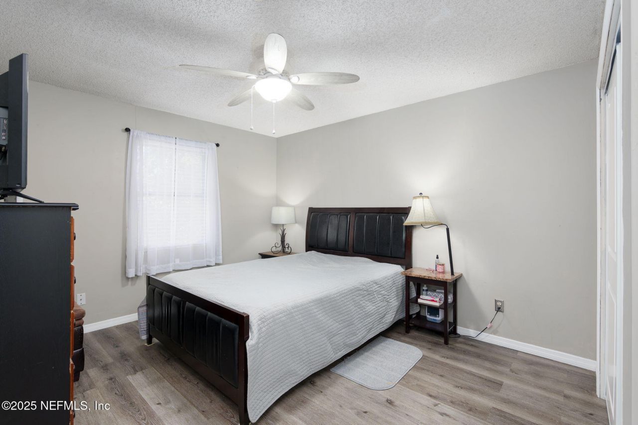 8499 Bandera Circle W, Jacksonville, FL 32244 Photo