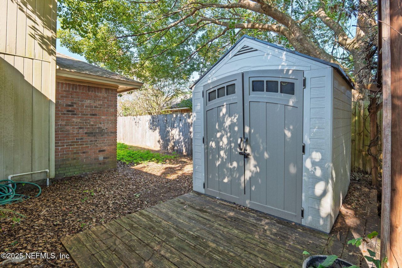 8499 Bandera Circle W, Jacksonville, FL 32244 Photo