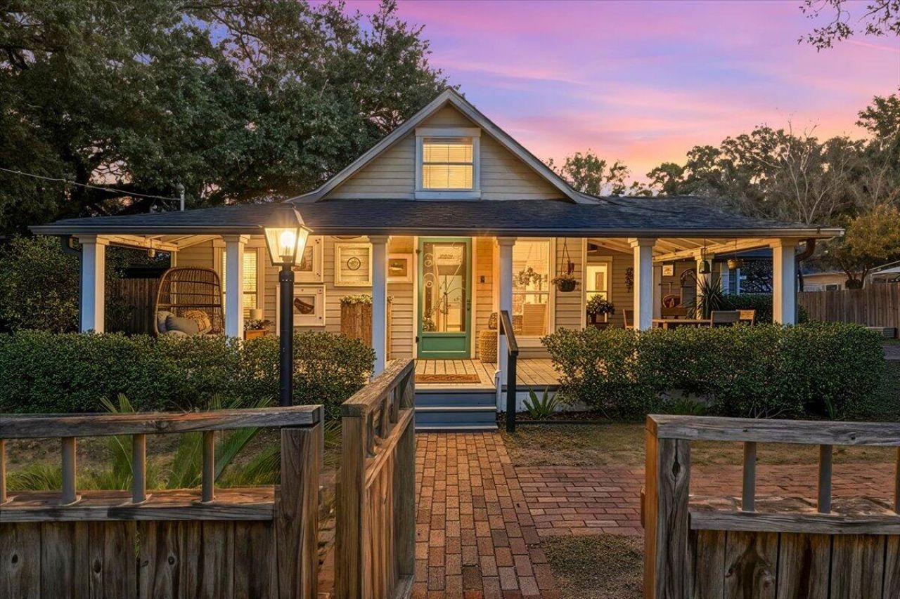 3562 Bob Tolbert Road, Navarre, FL 32566 Main Photo