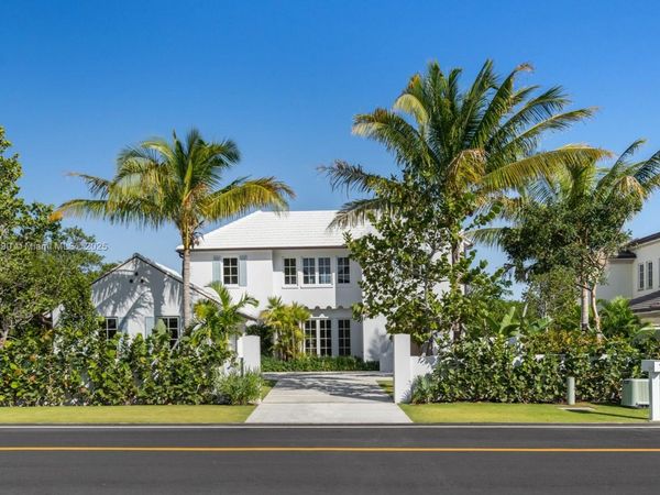 2219 Ibis Isle Road E, Palm Beach, FL 33480