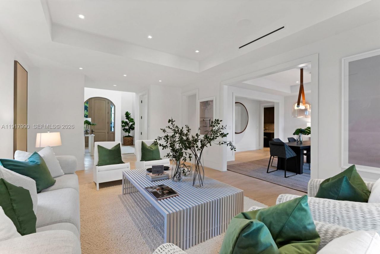 2219 Ibis Isle Road E, Palm Beach, FL 33480 Photo