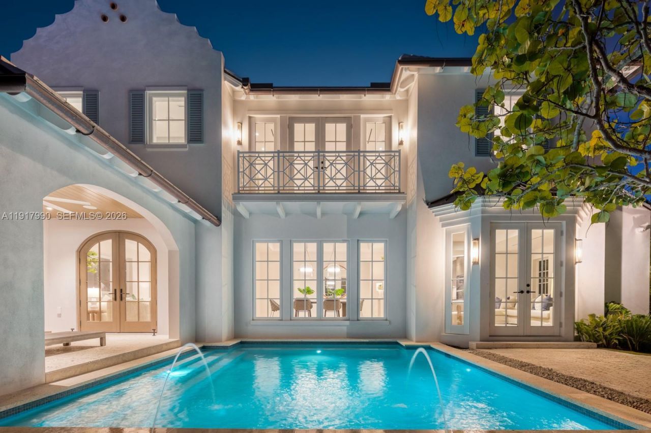 2219 Ibis Isle Road E, Palm Beach, FL 33480 Photo