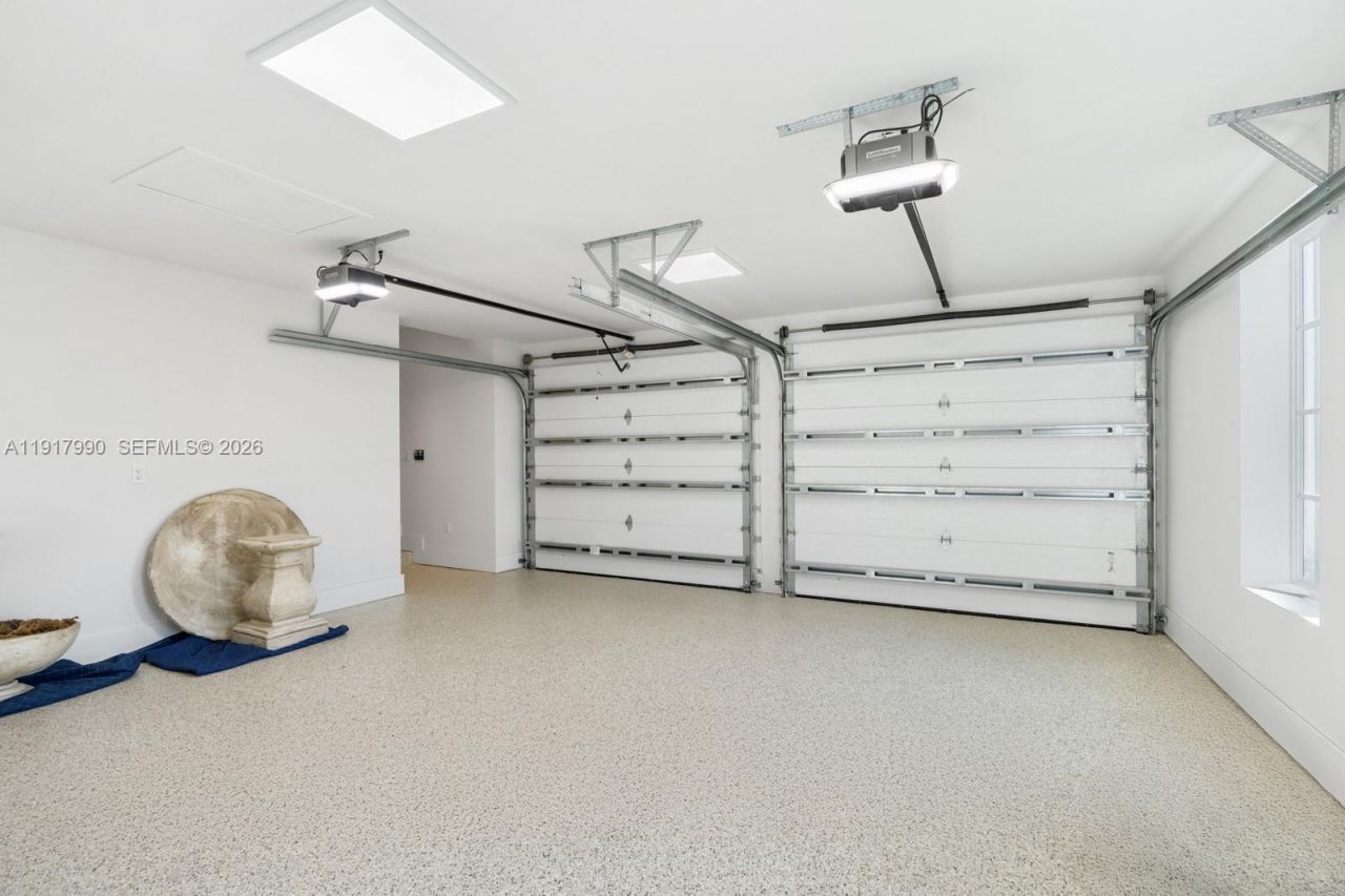 2219 Ibis Isle Road E, Palm Beach, FL 33480 Photo