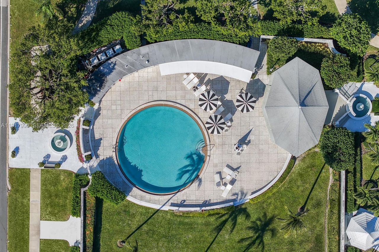 2219 Ibis Isle Road E, Palm Beach, FL 33480 Photo