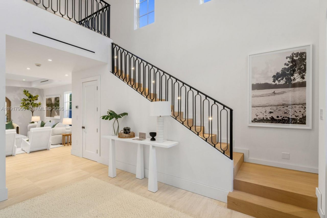 2219 Ibis Isle Road E, Palm Beach, FL 33480 Photo