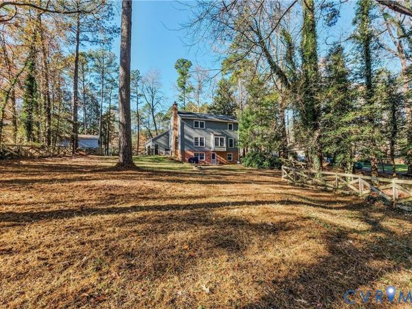 2331 Hicks Rd, North Chesterfield, VA 23235