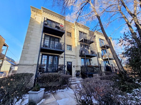 1422 N Noble Street, Unit 2S, Chicago, IL 60642