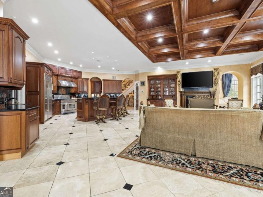 Property Image 28