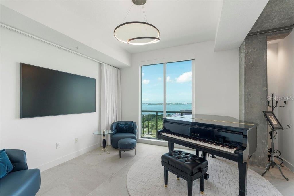 800 N Tamiami Trail, Unit 1603, Sarasota, FL 34236 Photo