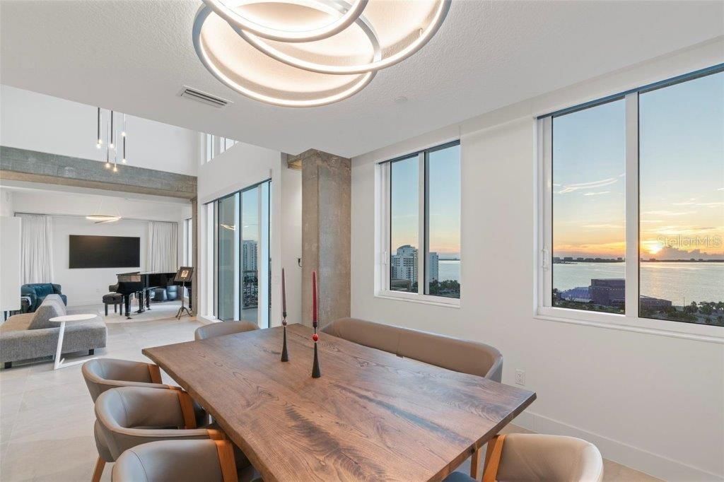 800 N Tamiami Trail, Unit 1603, Sarasota, FL 34236 Photo