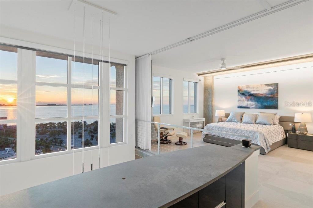 800 N Tamiami Trail, Unit 1603, Sarasota, FL 34236 Photo